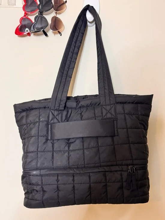 Reebok Black Quilted Travel Tote - Picture 2 of 4